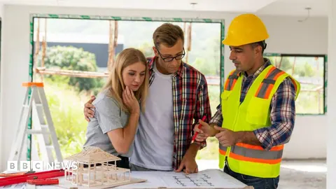 'Cowboy builders' targeted in new government clampdown