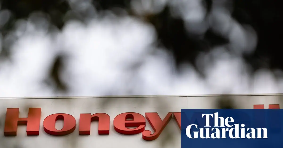 3M, DuPont and more to face lawsuit on Pfas in US firefighters’ protective gear
