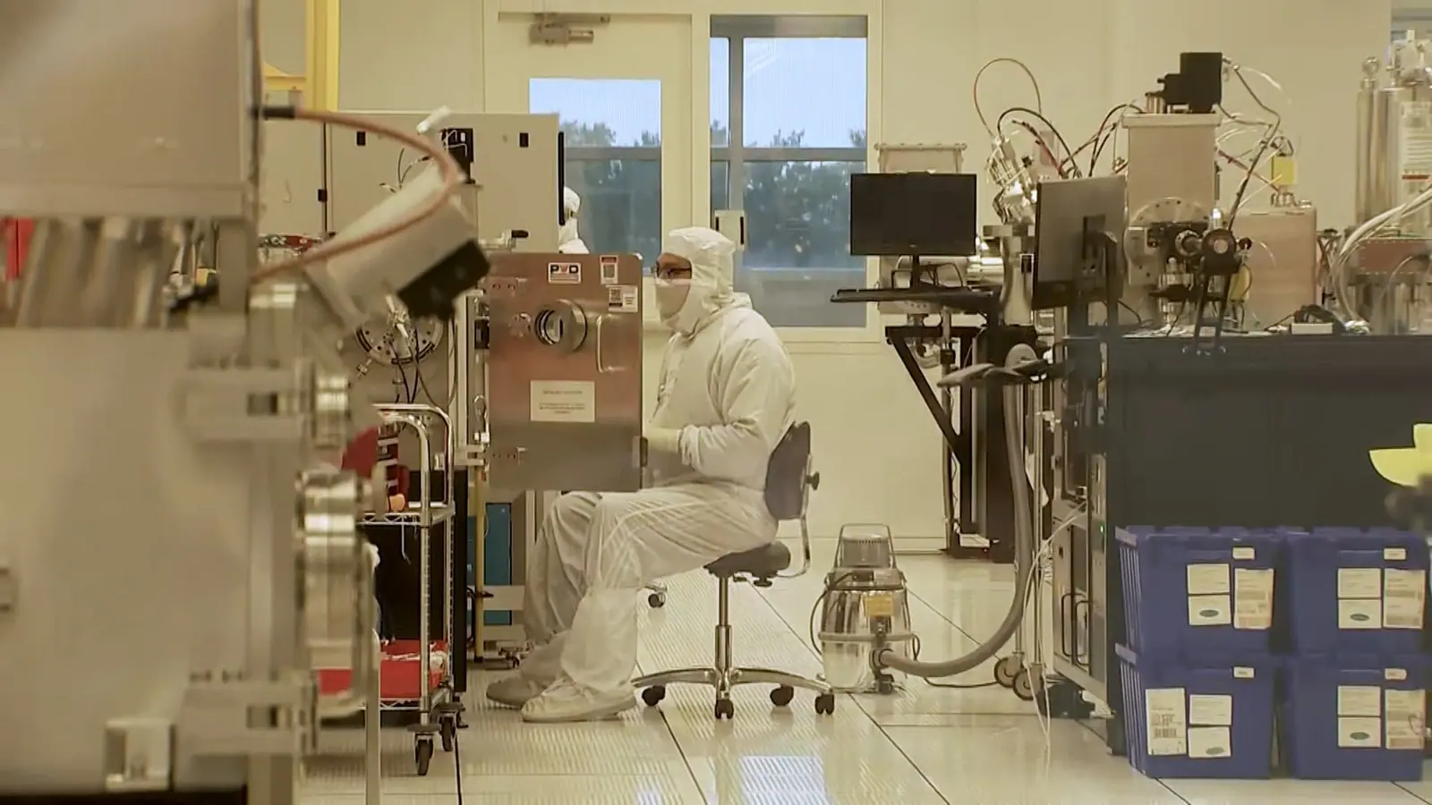 Labor crisis in U.S. chip manufacturing leaves Samsung, TSMC desperate for talent