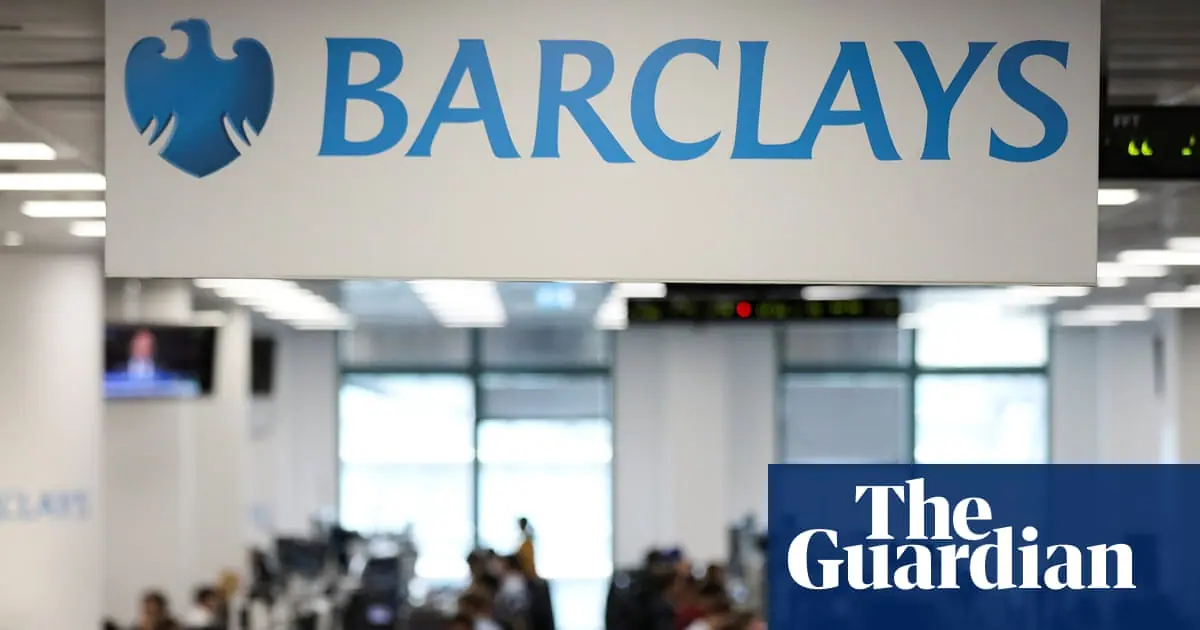 Thousands of Barclays staff revolt over return-to-office mandate