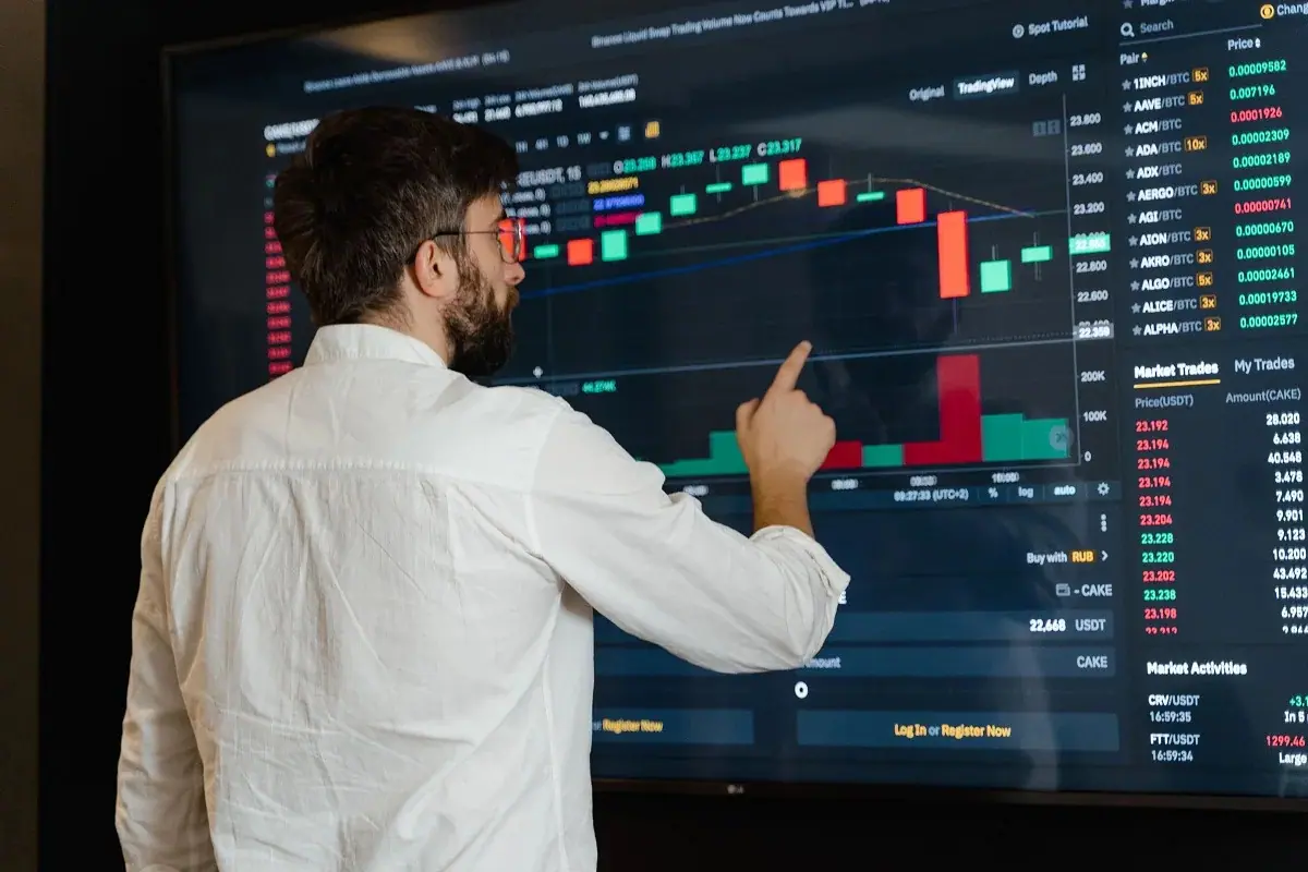 Forgent (FPS) Powers 11% Higher on Swing to Profits, Upbeat Outlook
