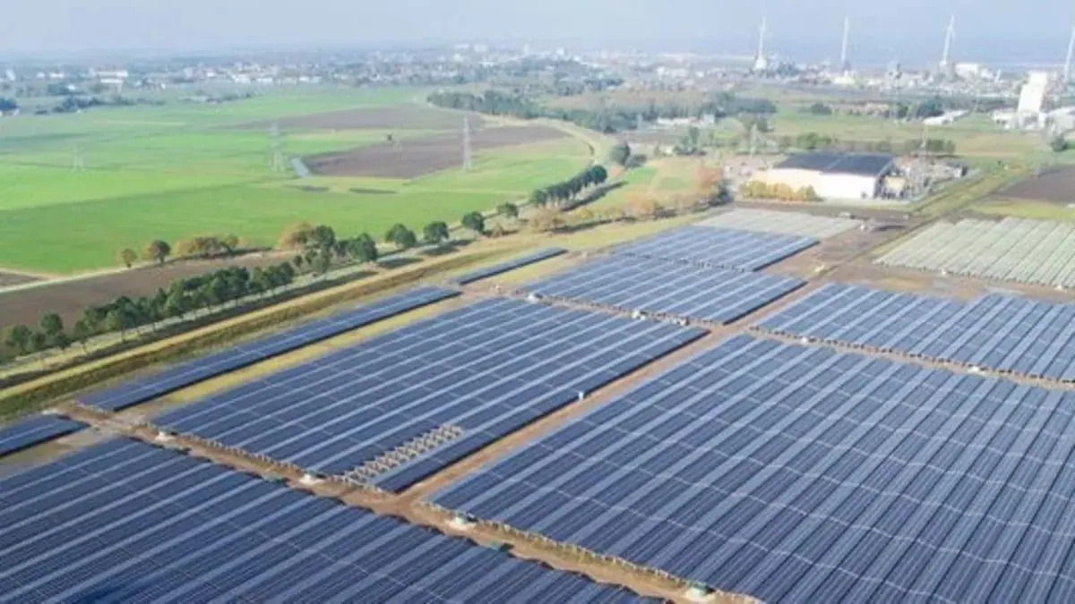 MOL Opens New Solar and Battery Storage Project in Hungary