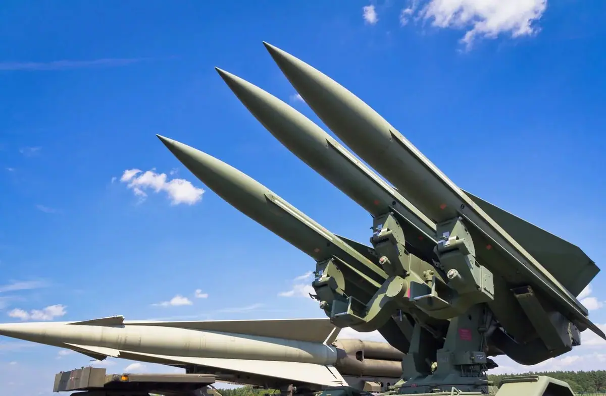 RTX Beats Lockheed Martin on Risk -- Here's Why It's the Better Buy Long-Term