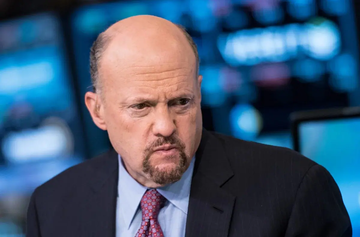 Jim Cramer sends strong signal to Apple stock investors