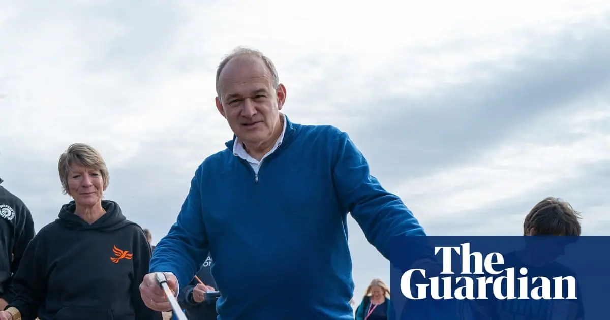 Halt super-intelligent AI with non-proliferation treaty, Ed Davey to say