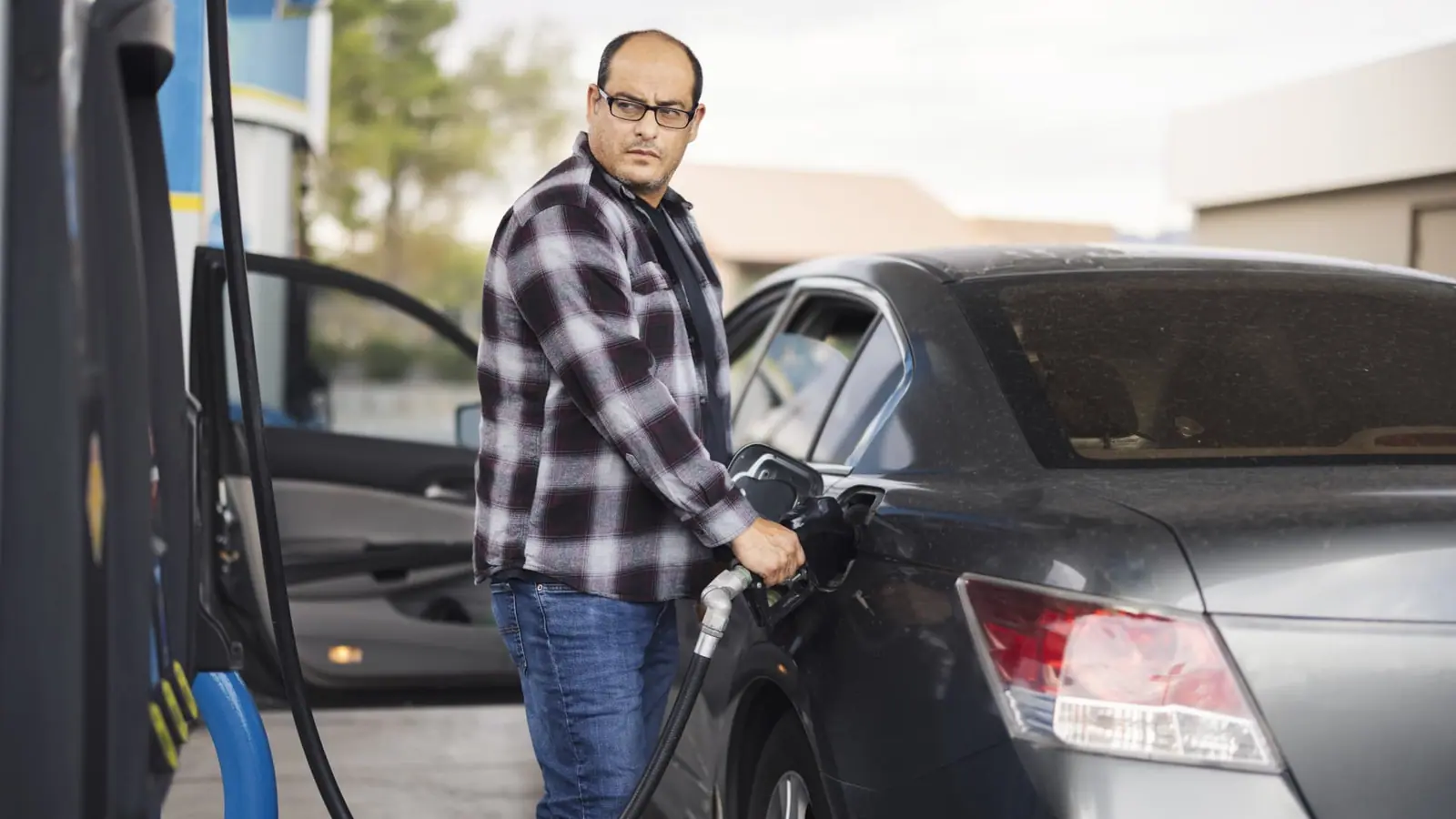 Lawmakers float gas-tax break, commuter deduction to ease pressure of high prices at the pump