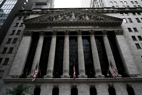 Stock market today: Dow, S&P 500, Nasdaq fall as 10-year yield surges to 2007 high ahead of Trump-Xi meeting