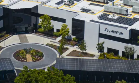 Lumentum Jumped Nearly 10% While Corning Barely Moved. Is the AI Optics Trade Splitting Apart?