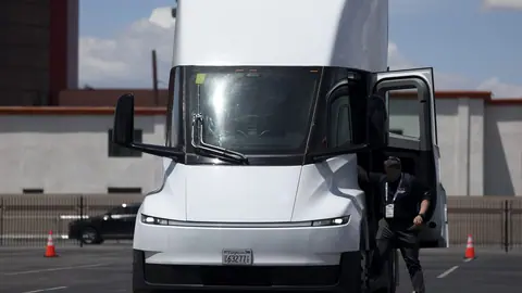 Tesla poised to scale production of heavy-duty Semi trucks with opening of Nevada factory