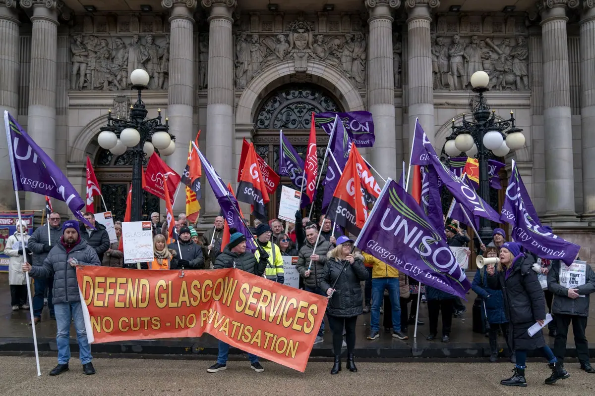 Glasgow council bosses ‘feel sick’ about firing and rehiring 23,000 workers