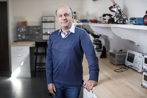 MIT welcomes David Siegel SM ’86, PhD ’91 as its next Innovation Fellow