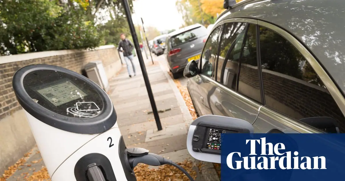 Three-quarters of UK’s popular plug-in hybrid cars unable to use rapid chargers