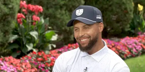 Stephen Curry says WNBA needs to keep conversations about the league 'focused on basketball'