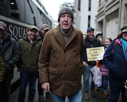 Jeremy Clarkson arrives in central London to join the farmers protest