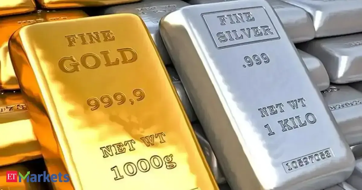 Gold prices dip Rs 3,200/10 gram; silver falls Rs 6,700/kg as high oil prices raise rate hike bets. Time to sell?