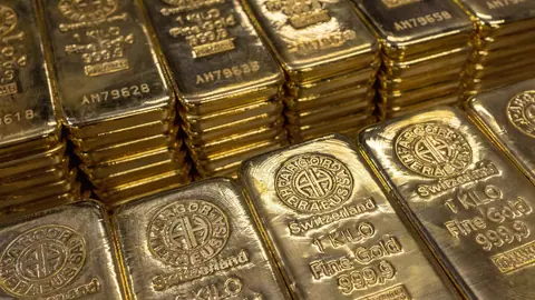 Gold and silver prices fall sharply as higher bond yields weigh on metals