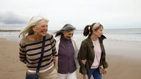 Reverse mortgage vs. annuity: Which is the best for retirement?