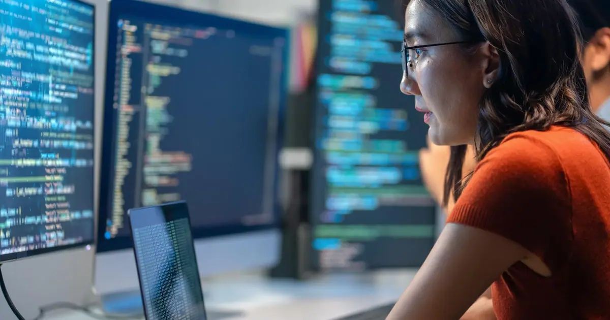 Could AI really take over the internet? Here's what experts say.