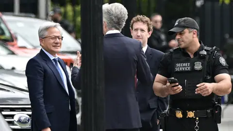 Tech leaders arrive at White House for AI luncheon with Trump