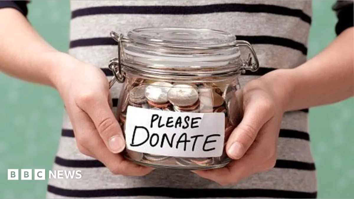 Stingy bosses and spare change: How much should you give to the office whip-round?