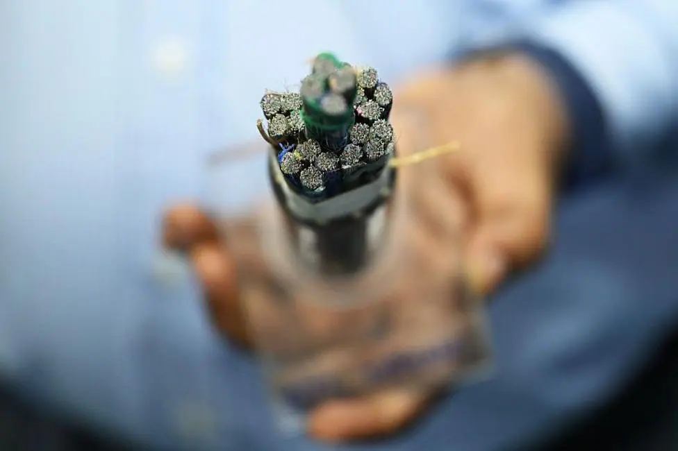 Optical fibre cables