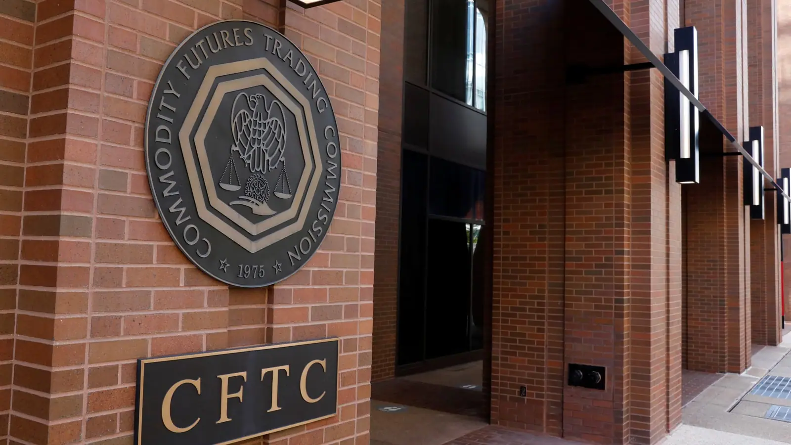 White House has vetted candidates for key CFTC vacancies, sources tell CNBC. It's unclear if they will be filled