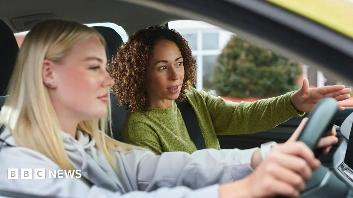 Learner drivers still forced to wait months for tests