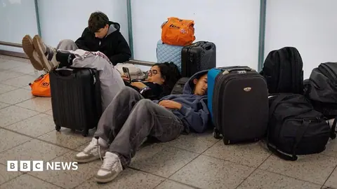 Air traffic failure was avoidable, says transport secretary