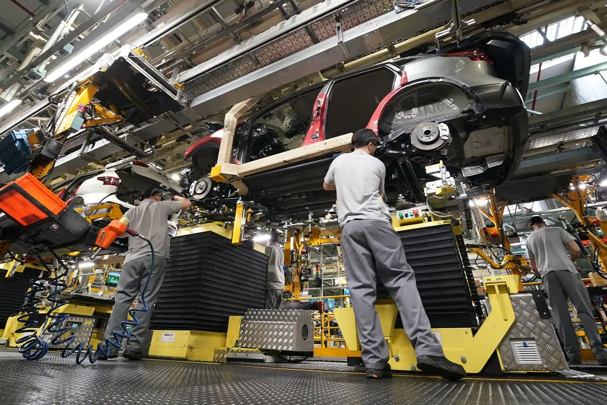 Stretched supply chains fuel renewed inflation pressure for UK manufacturers