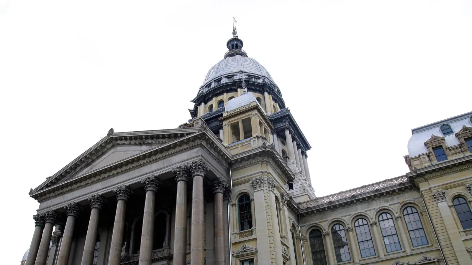Illinois agrees to six-month delay of crypto tax as industry continues court battle