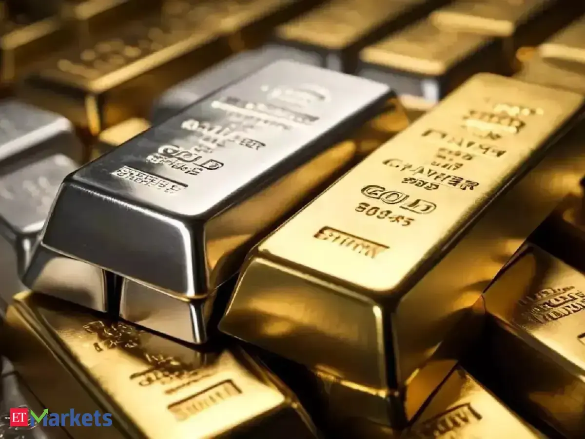 Gold prices fall Rs 1,400/10 grams, but silver rises Rs 1,025/kg despite easing Fed hike bets. Check key levels to track