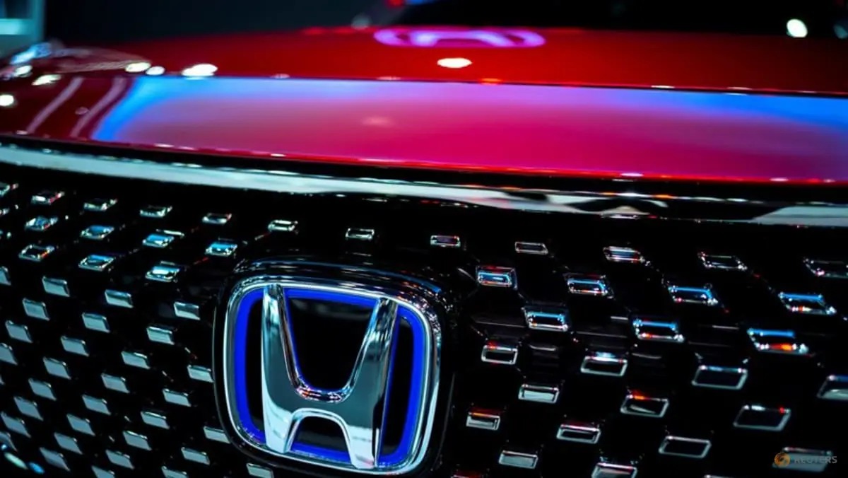Honda plans highway test of wireless charging for moving trucks