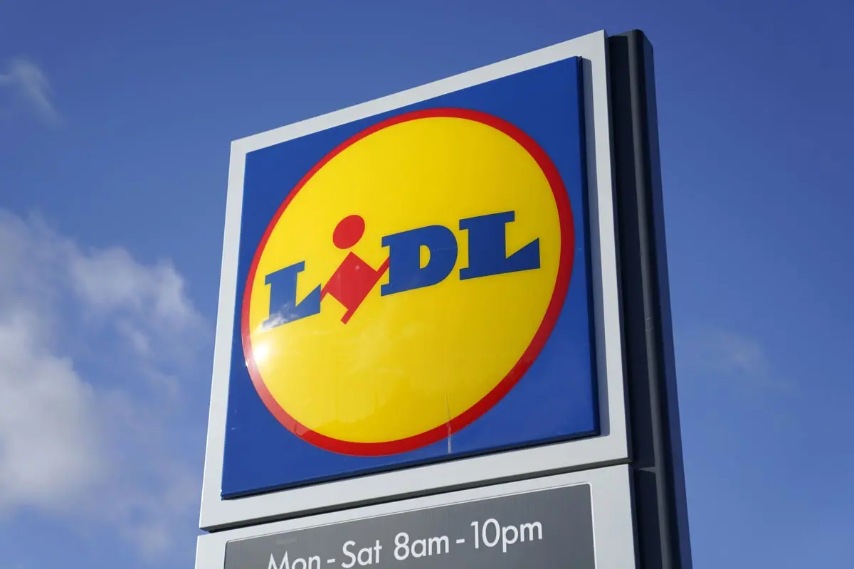 Lidl’s UK sales boosted by Deluxe range and pulling in more shoppers