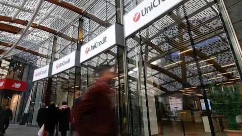 UniCredit gets Putin’s approval to sell part of its Russian business