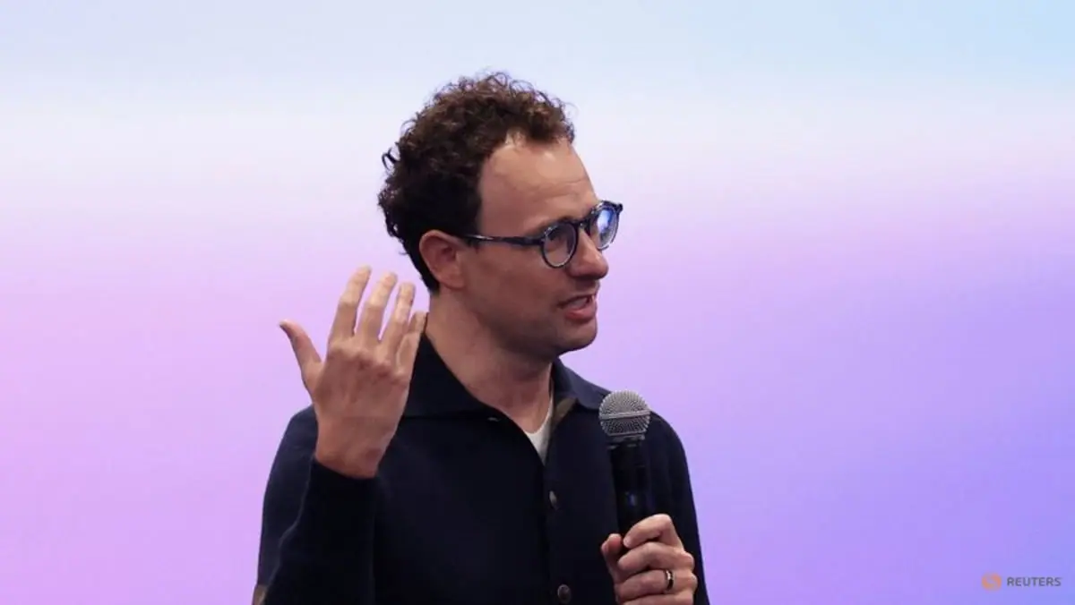 Exclusive-Anthropic's Amodei made $18 million last year, middle of the tech CEO pack