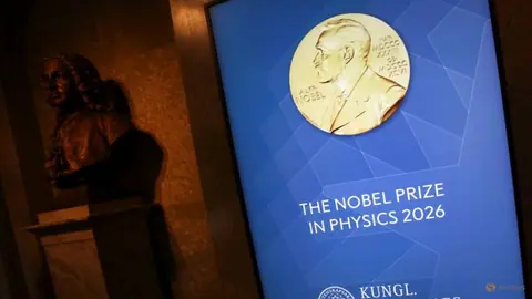 Francis Halzen wins 2026 Nobel Prize in Physics