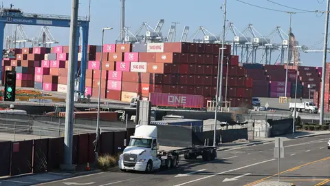 Trade deficit hits $105.6 billion, widest since just before Trump tariffs enacted last year