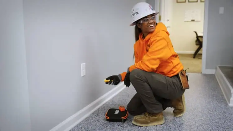 I make $43,000 a year as an electrician — and I couldn't be happier