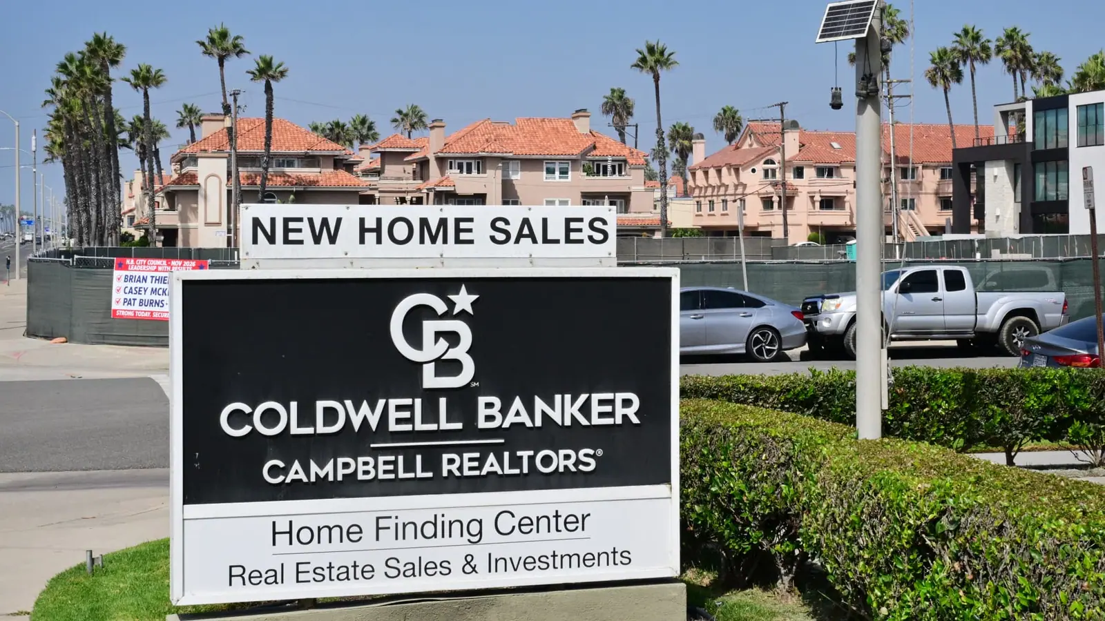 Mortgage rates sit at nearly 3-year high, and demand continues to shrink
