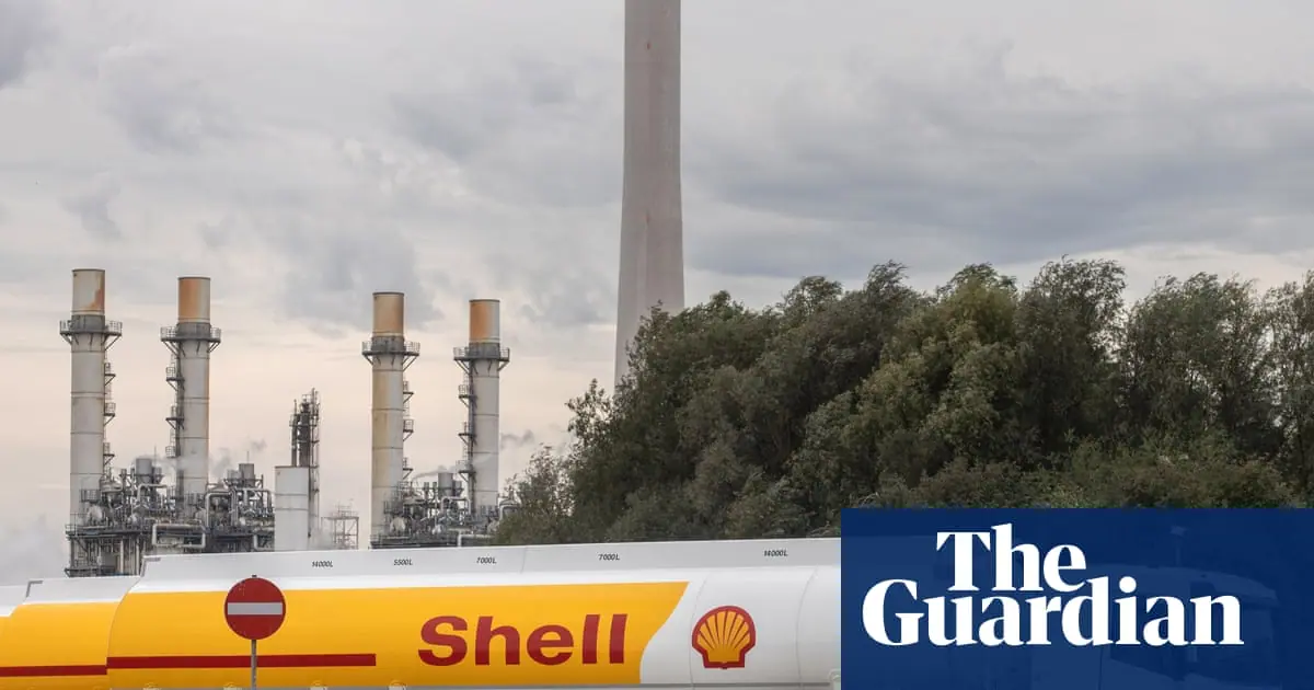 Shell expects refineries to almost double the profit from every barrel of fuel made
