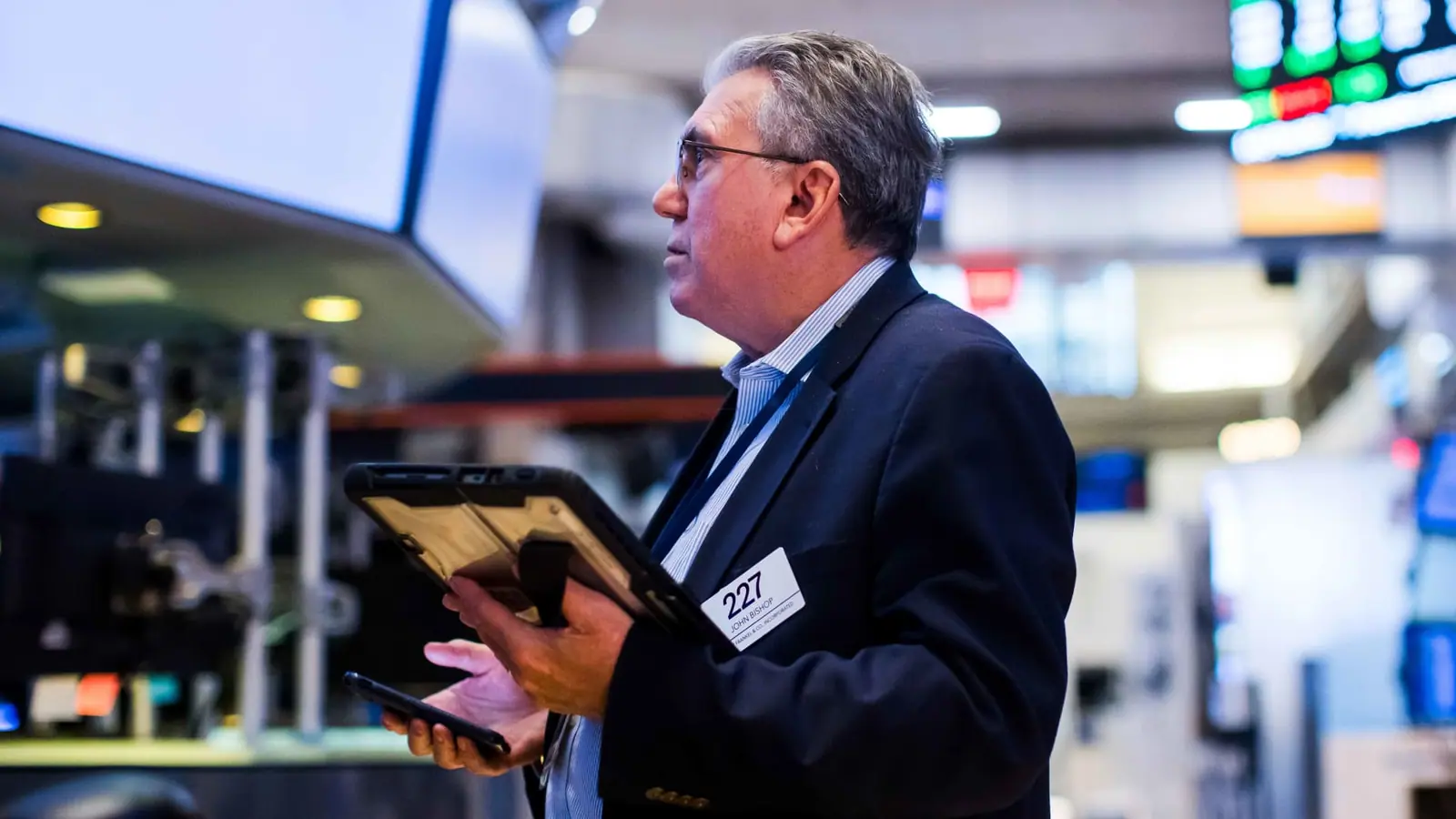 Strange market anomaly is creating a buying opportunity in the Nasdaq 100