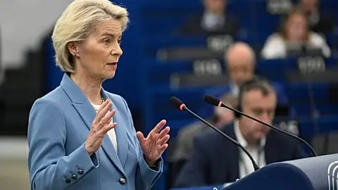 FILE. European Commission President Ursula von der Leyen attends a joint debate ahead to the 15-16 October EU summit in Strasbourg, France, 6 Oct. 2026