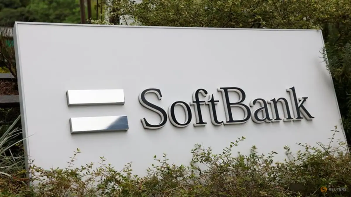 SoftBank seeks up to $100 billion from Gulf investors for AI push, FT reports