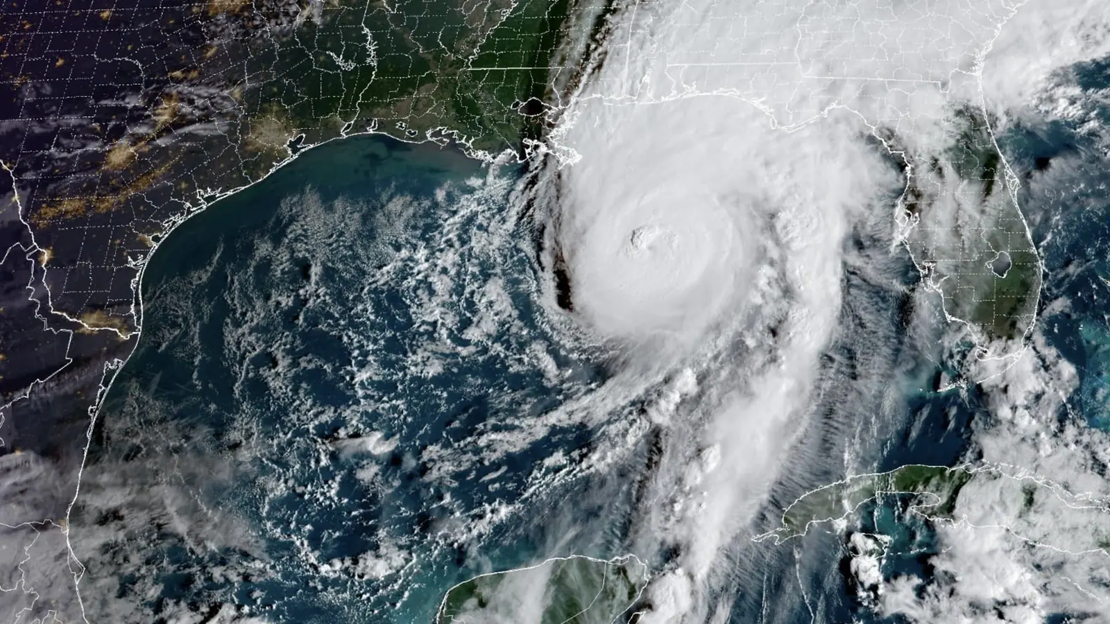 Hurricane Isaias disrupts U.S. oil production in Gulf of Mexico, threatens refineries
