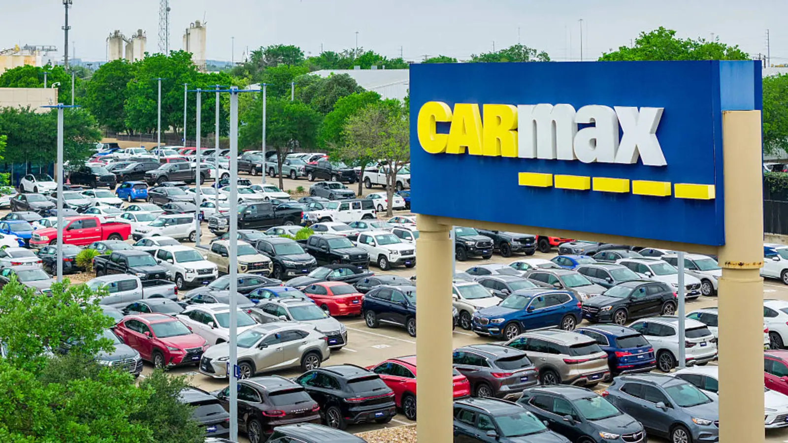 The used car market is stagnant. Here's how to profit anyway