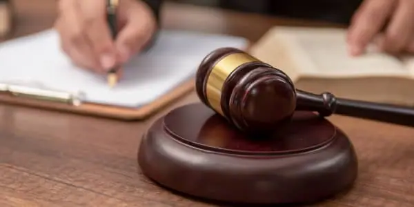 AI is changing how lawyers work — and putting the billable hour under pressure
