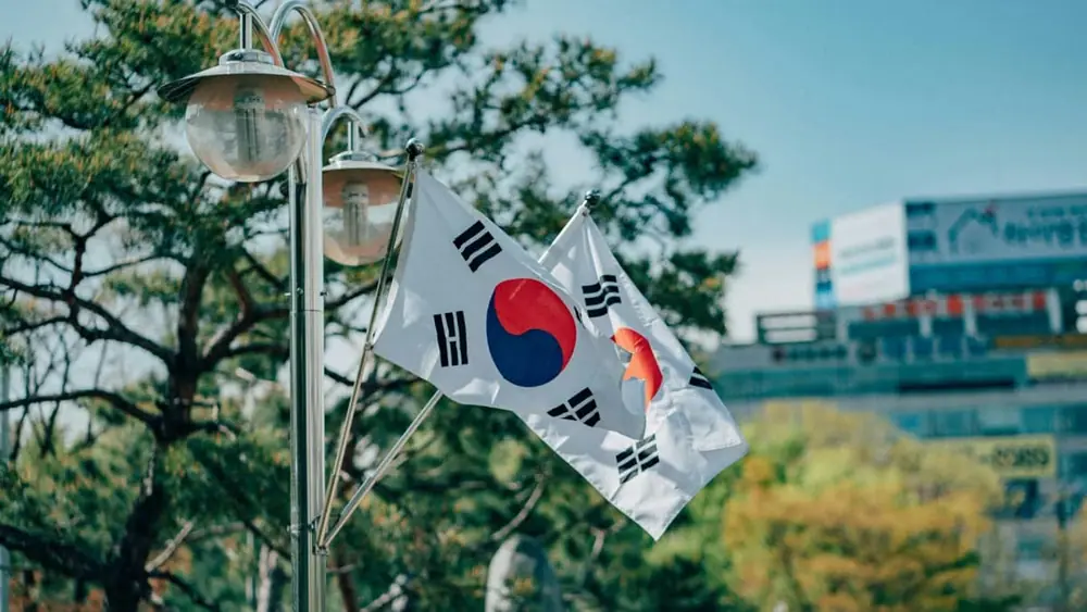 South Korea flag (Daniel Bernard/Unsplash)