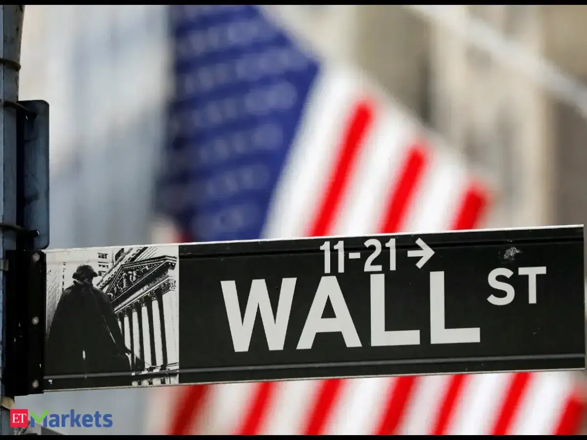 US stocks muted as tech weakness offsets energy gains; earnings in focus