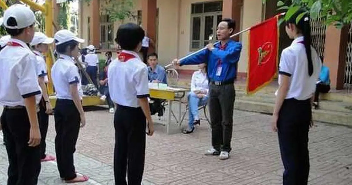 Căn cứ quy đổi tiết dạy với giáo viên làm Tổng phụ trách Đội