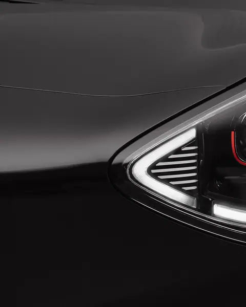 BRABUS 官宣全新 smart 精灵#2 博速版，依旧是经典红黑配色